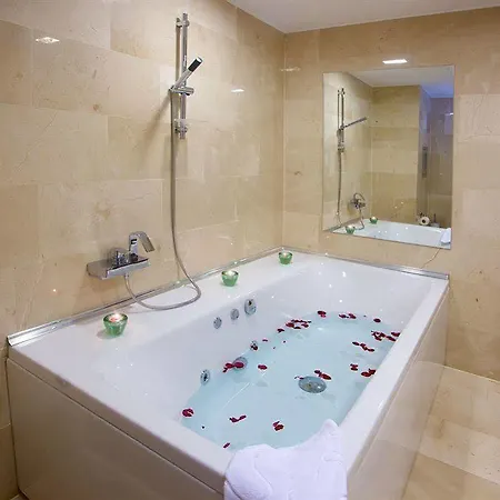 Boutique Riva Hotel 3*